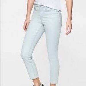 NWT Athleta Sculptek Jeans in Biscayne - Size 8